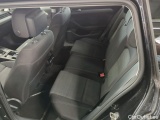  Volkswagen  Passat VARIANT 2.0 TDI SCR DSG  35 #17