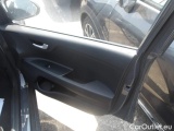  KIA  STONIC Benzina Stonic 1.2 dpi Urban 84cv Manual Petrol  66 #84