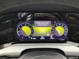  Volkswagen  Golf  Volkswagen VIII 1.0 eTSI 81kW Life Business DSG 5d #8