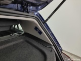  Volkswagen  Golf  Volkswagen VIII 1.0 eTSI 81kW Life Business DSG 5d #54