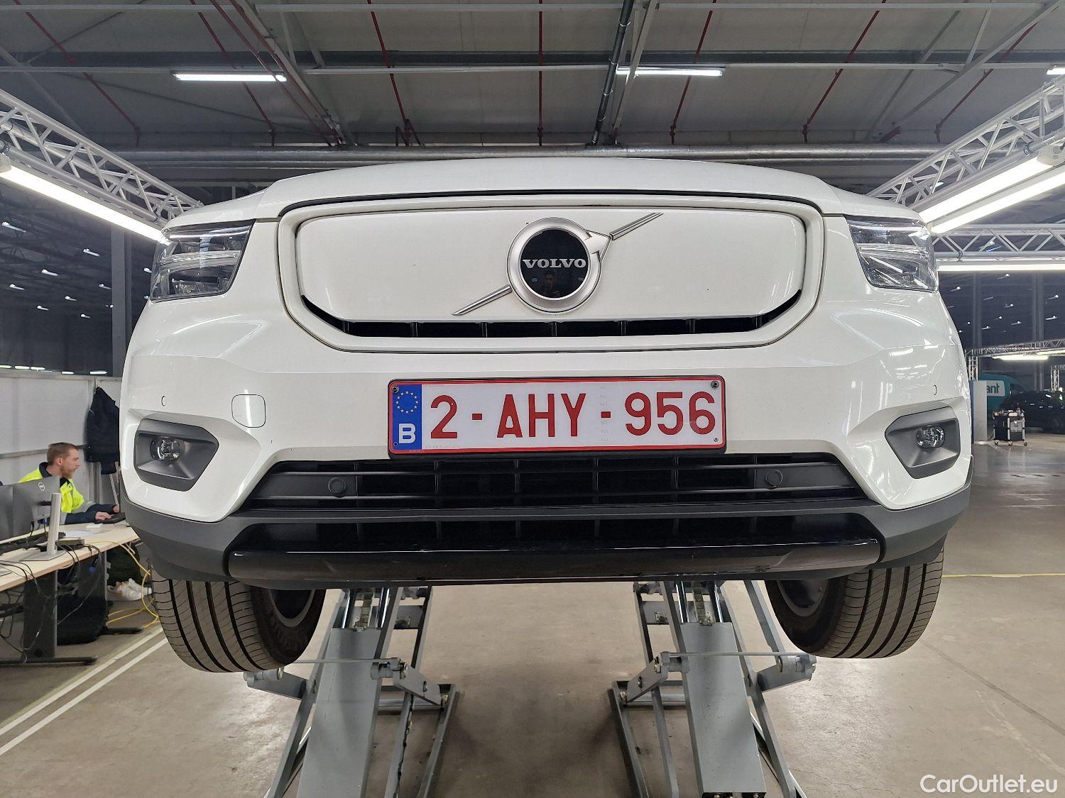  Volvo  XC 40 Volvo, XC40 '17, Volvo XC40 P8 4x4 Recharge R-Design 5d #8