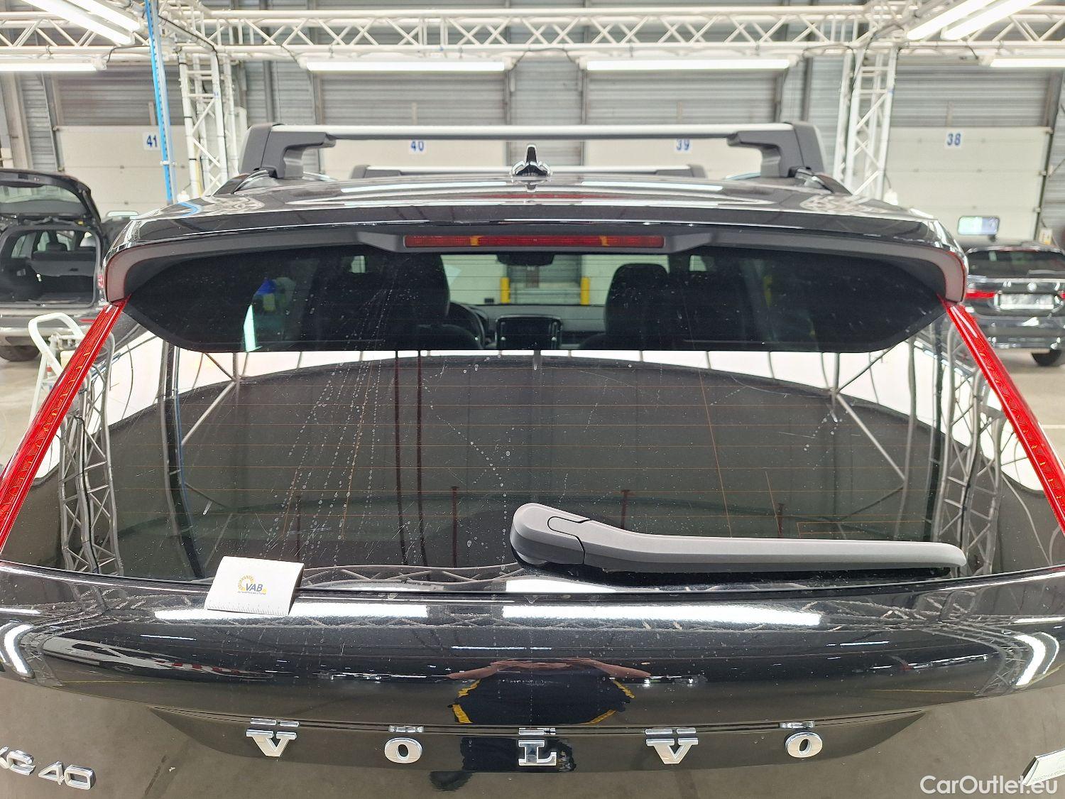  Volvo  XC 40 Volvo, XC40 '17, Volvo XC40 P8 4x4 Recharge R-Design 5d #24