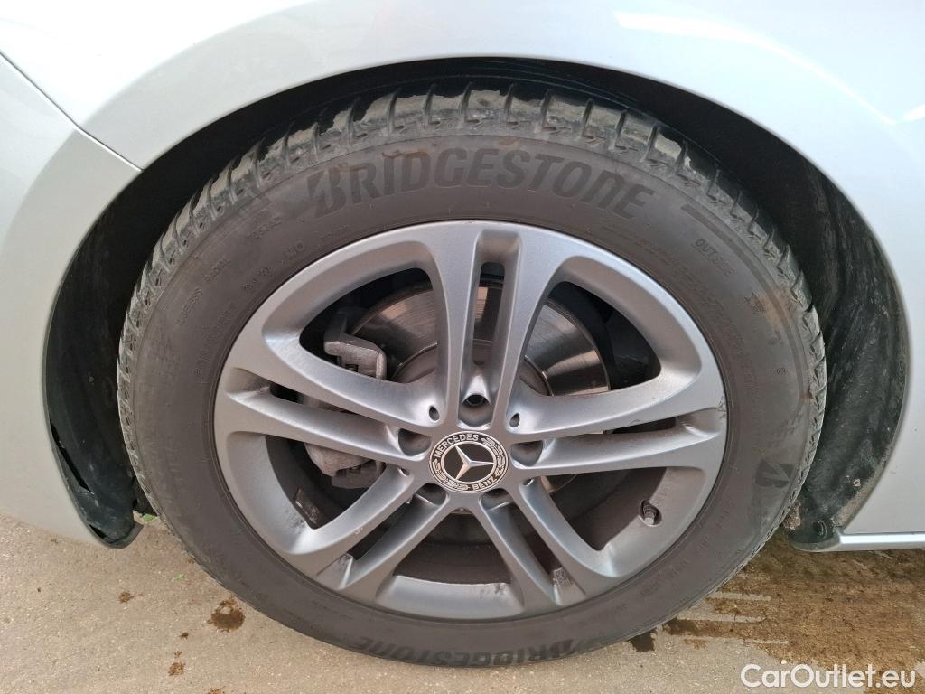  Mercedes  A-Klasse MERCEDES-BENZ Classe A Compact / 2018 / 5P / Berline A 180 d Business Line #19