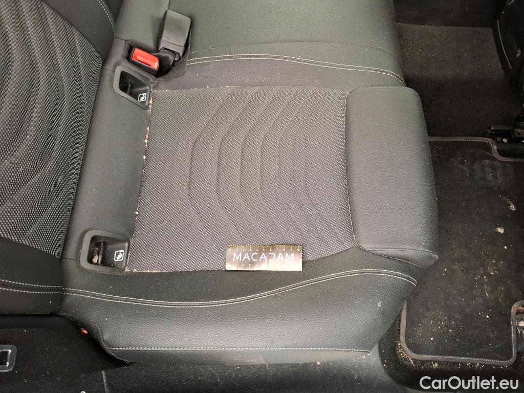  Mercedes  A-Klasse MERCEDES-BENZ Classe A Compact / 2018 / 5P / Berline A 180 d Business Line #12
