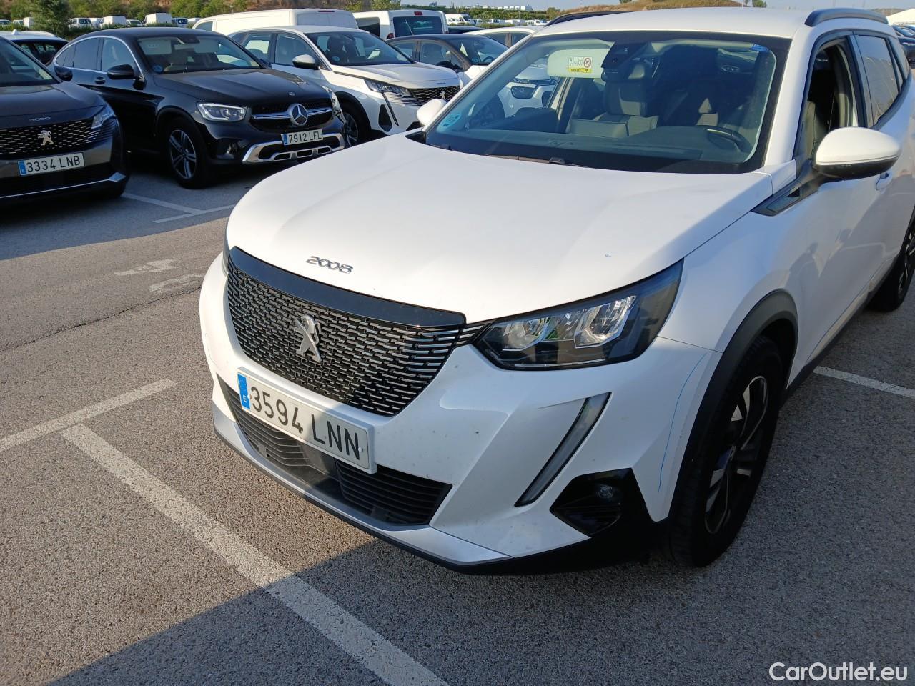  Peugeot  2008  Allure Pack 1.5 HDi 110CV MT6 E6d #10
