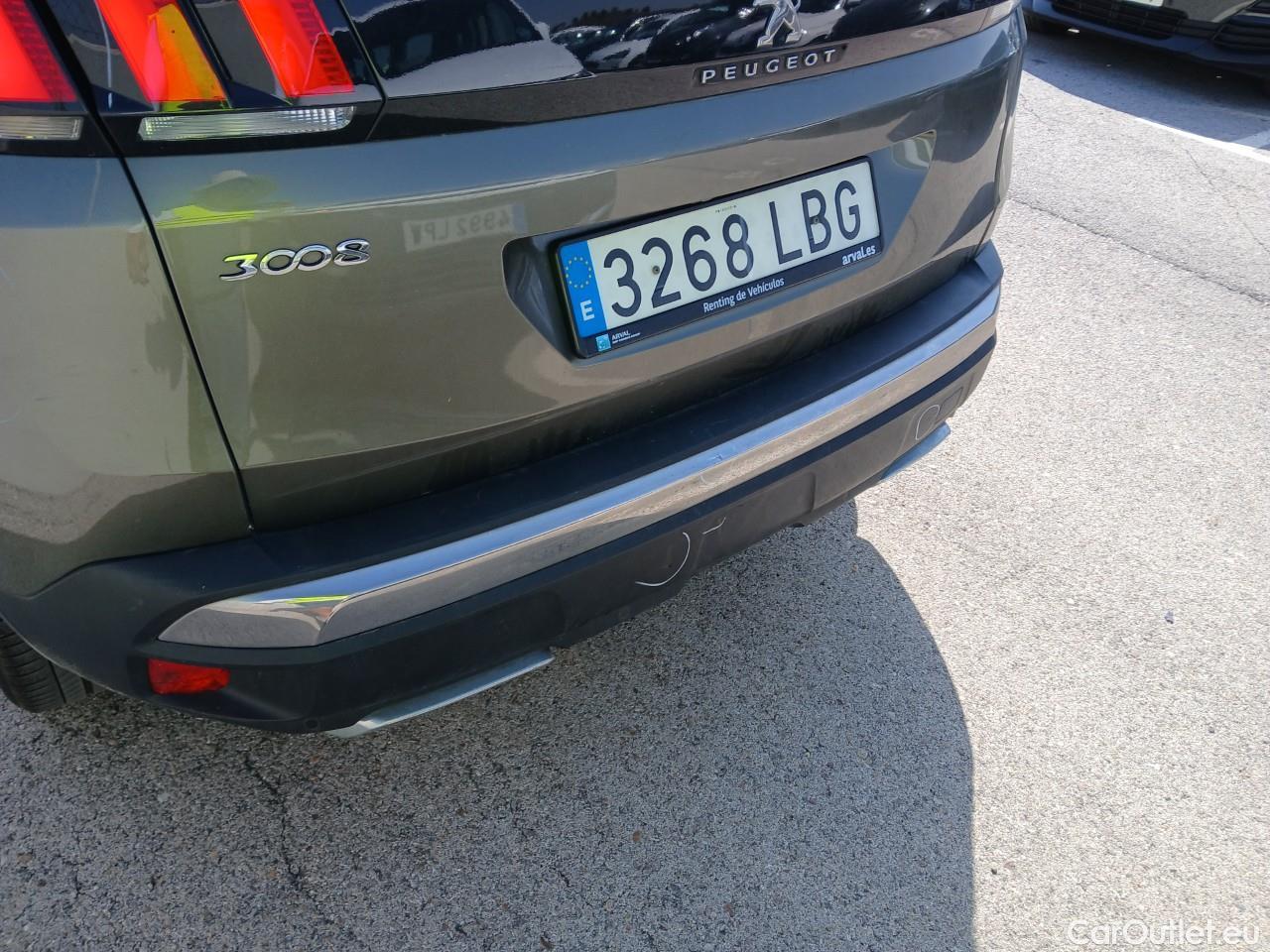  Peugeot  3008  Allure 1.5 HDi 130CV AT8 E6dT #26