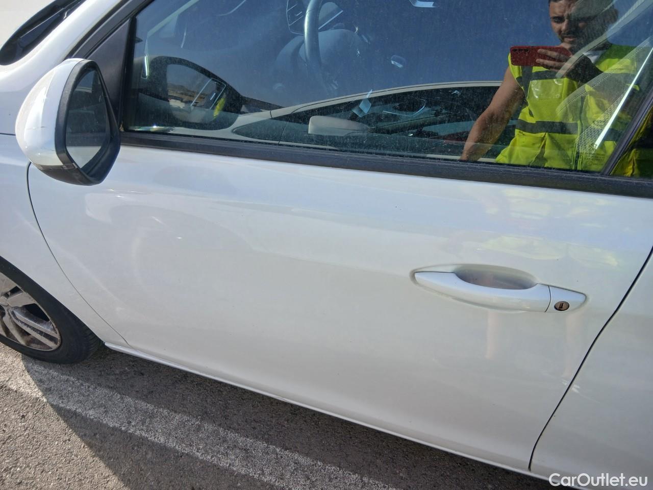  Peugeot  308  Active 1.6 HDi 100CV MT5 E6 #14