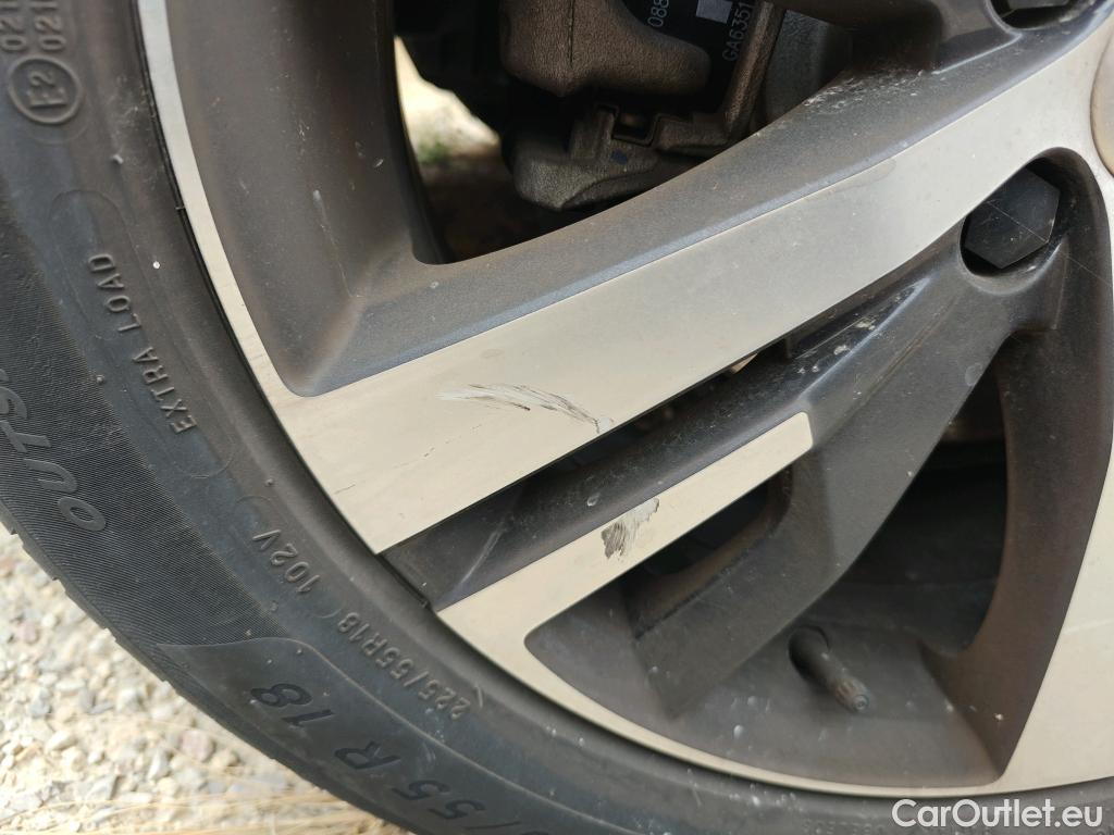  Peugeot  3008  Allure 1.5 HDi 130CV MT6 E6dT #64