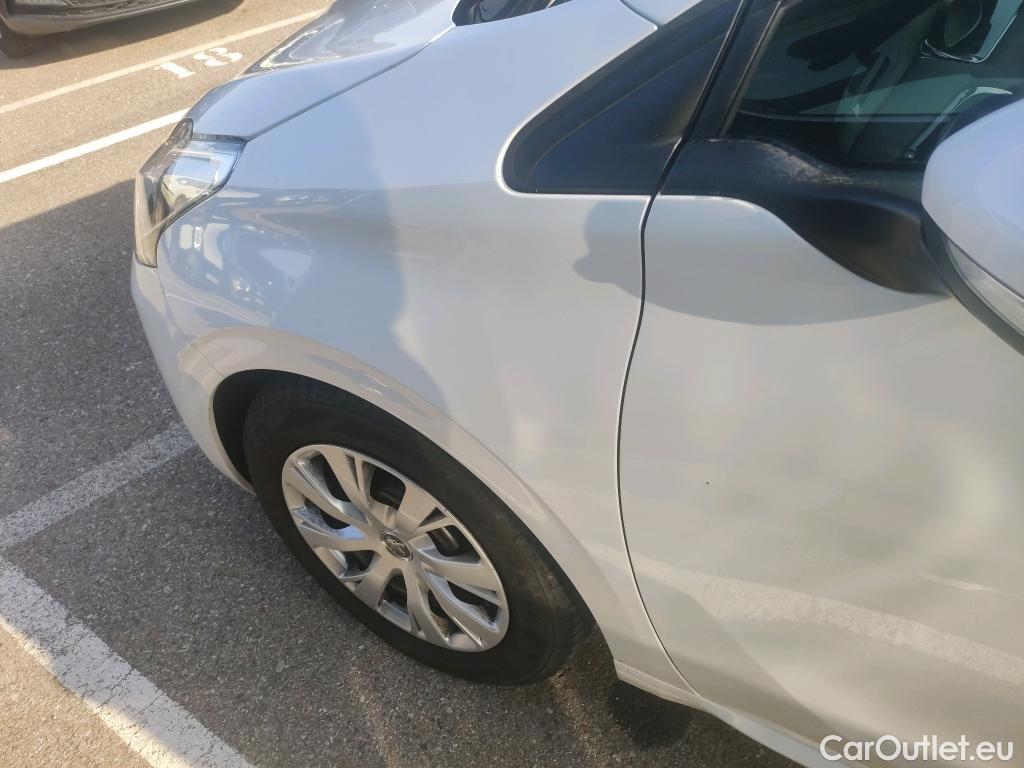  Peugeot  208  Active 1.6 HDi 100CV E6 #16