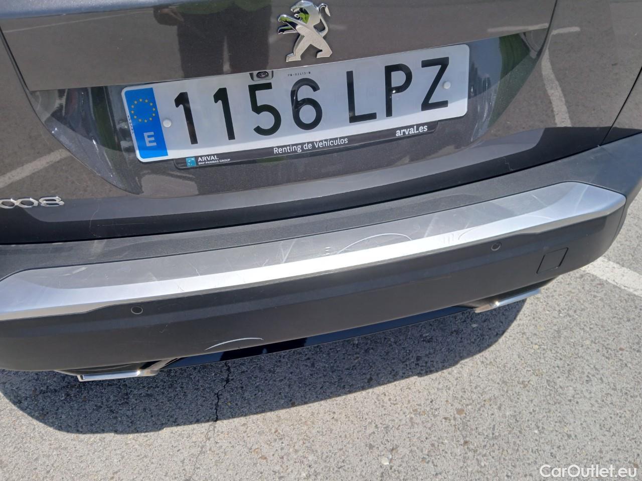  Peugeot  2008  Allure Pack 1.2 PureTech 130CV AT8 E6d #14