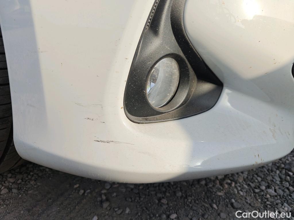  Toyota  Yaris TOYOTA  / 2020 / 5P / berlina con portón 1.5 120H Active Tech #19