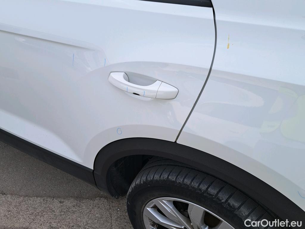  Volkswagen  T-ROC  Advance 2.0 TDI 115CV MT6 E6d #23