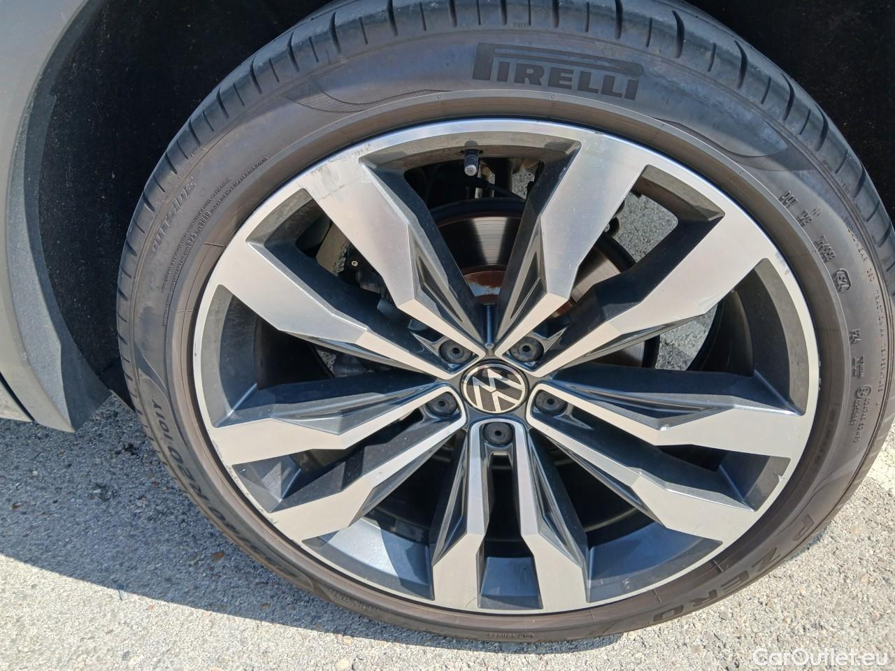  Volkswagen  Tiguan  R-Line 4Motion 2.0 TDI 150CV AT7 E6d #26