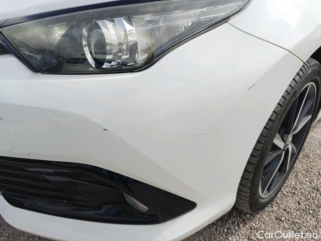  Toyota  Auris TOYOTA  5p 2G berlina con portón 1.8 140H Hybrid Feel! Edition #34