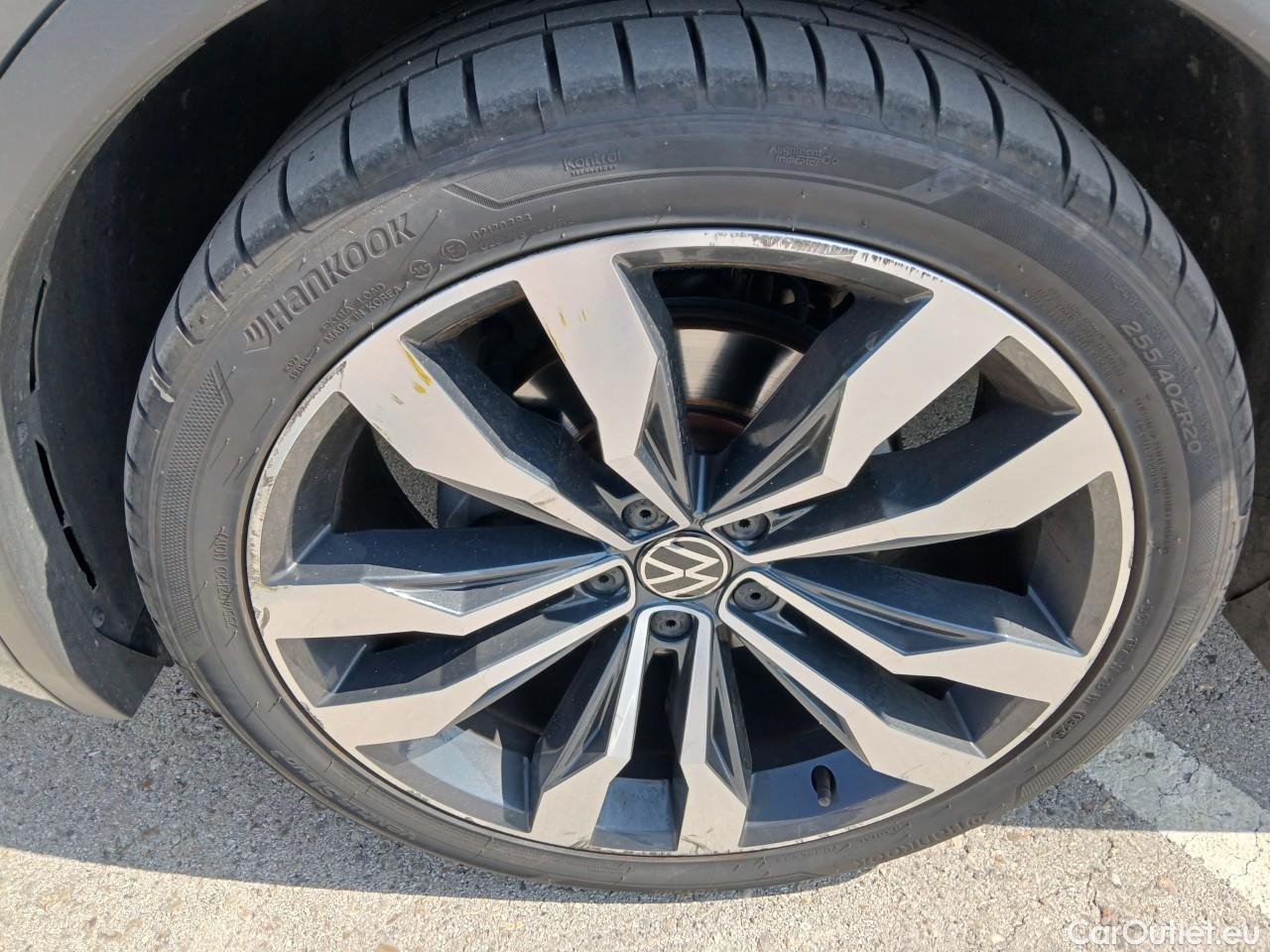  Volkswagen  Tiguan  R-Line 4Motion 2.0 TDI 150CV AT7 E6d #15
