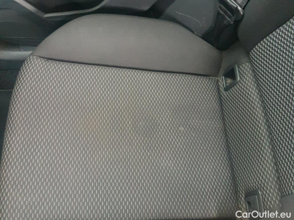  Volkswagen  T-ROC  1.0 TSI 115CV MT6 E6dT #4