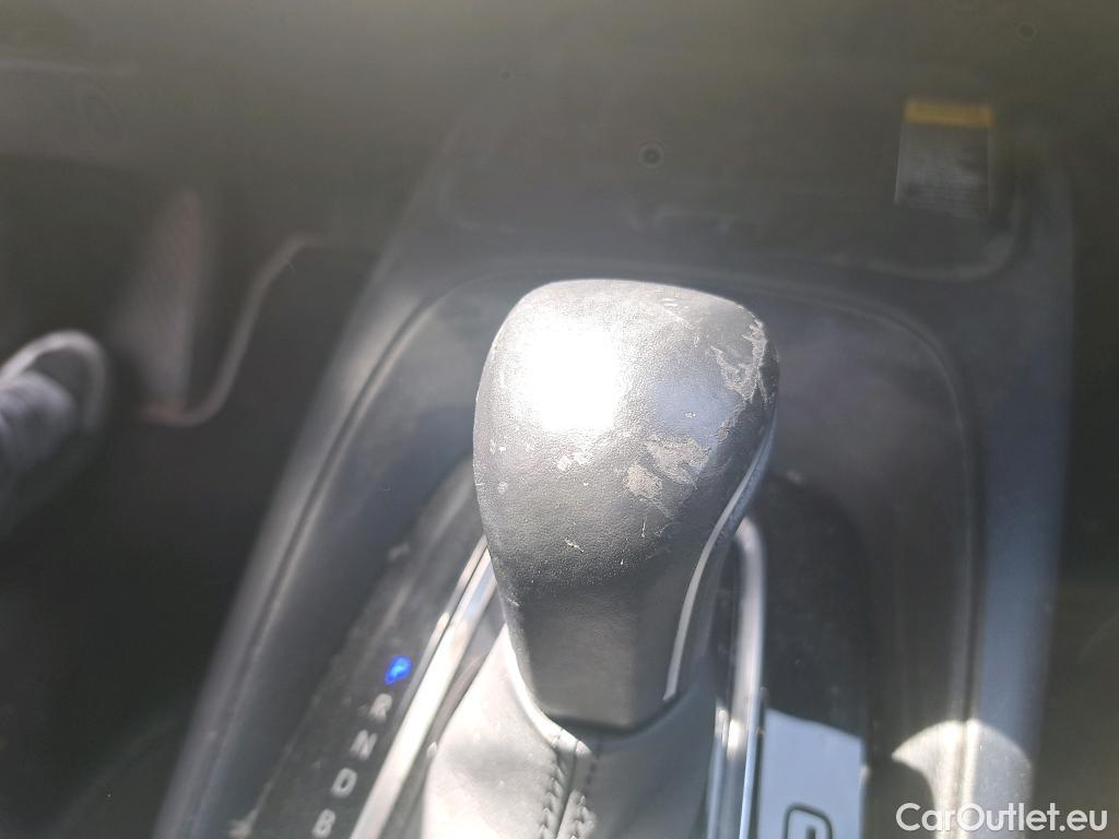  Toyota  Corolla TOYOTA  1.8 125H ACTIVE TECH E-CVT #29