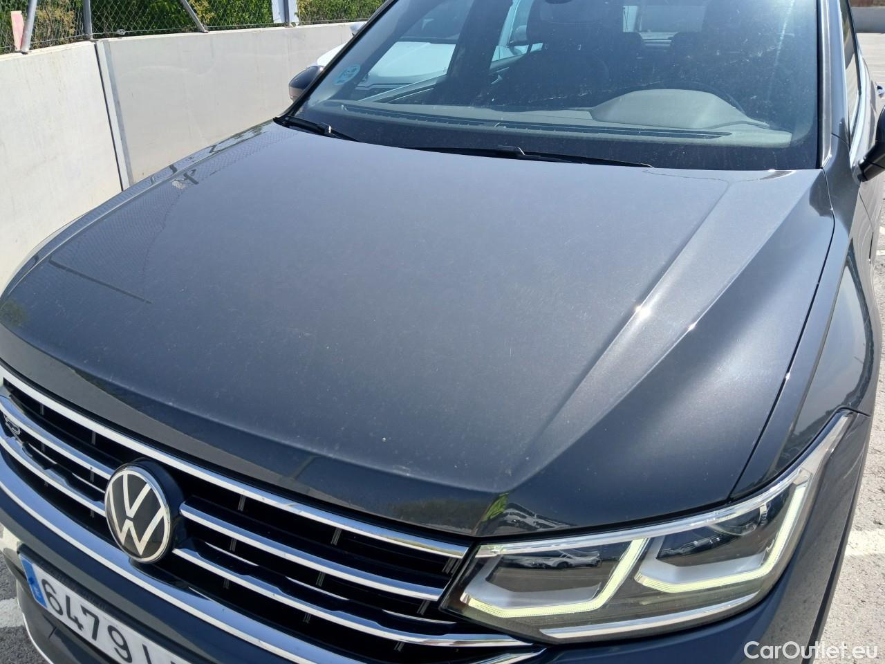  Volkswagen  Tiguan  R-Line 4Motion 2.0 TDI 150CV AT7 E6d #10