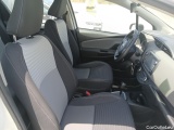  Toyota  Yaris TOYOTA  5p 3G berlina con portón 1.5 Hybrid Active #6