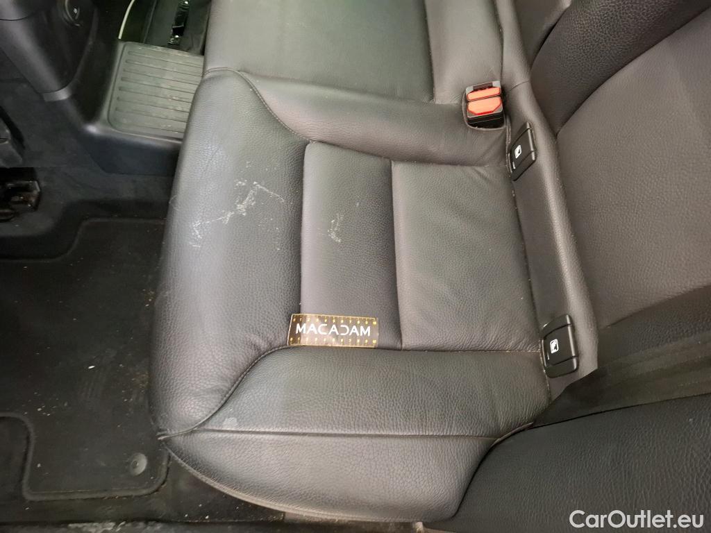  Volvo  XC60 VOLVO  / 2021 / 5P / SUV Recharge T8 390 Geartro Inscription Busi #9