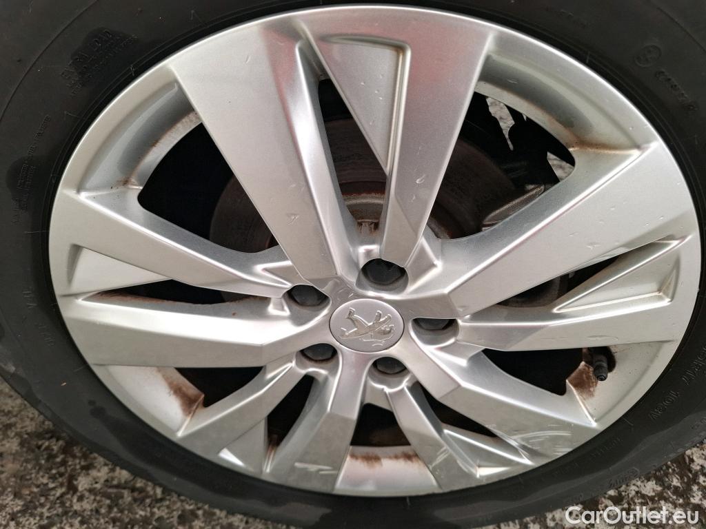  Peugeot  3008  Active Business 1.5 HDi 130CV E6d #9