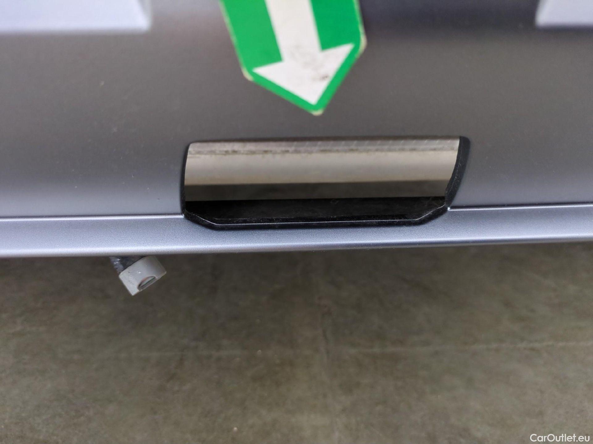  Hyundai  Konna Kona Executive Hybrid 2WD 1.6 T-GDI 140CV E6d #8