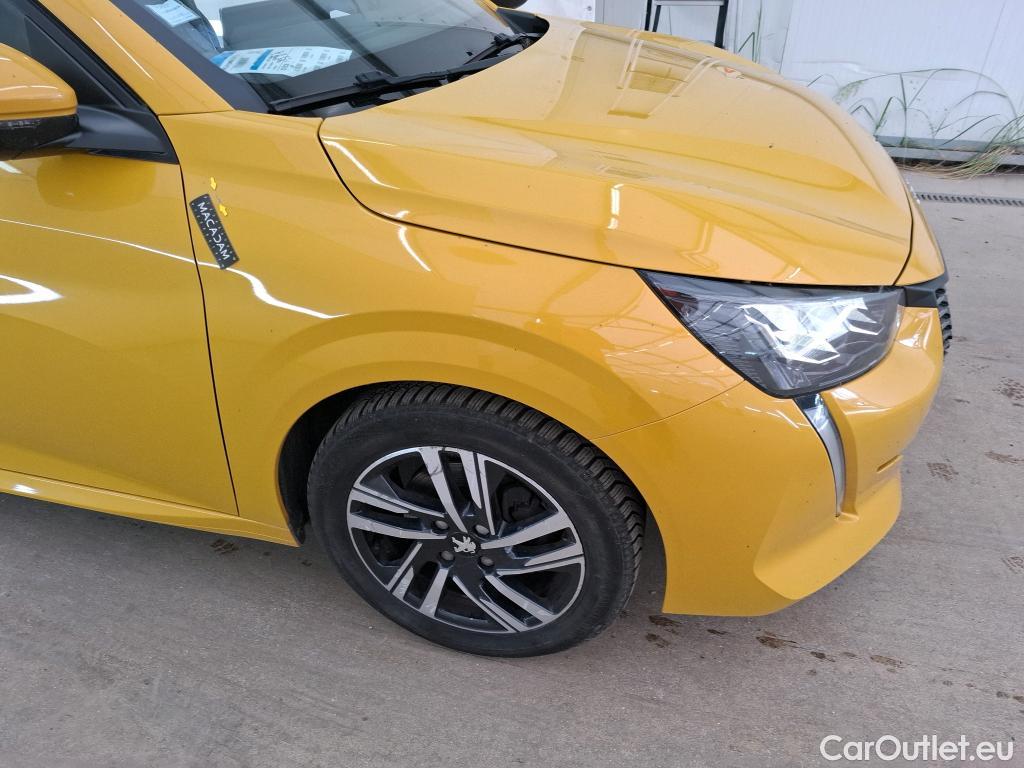  Peugeot  208  Allure Business 1.2 PureTech 100CV BVM6 E6d #17
