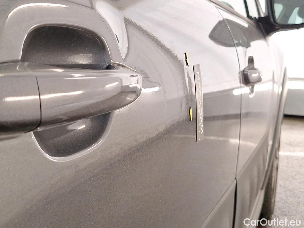  Citroen  C3 CITROEN  5p Berline PureTech 110 S&S BVM6 Shine Business #14