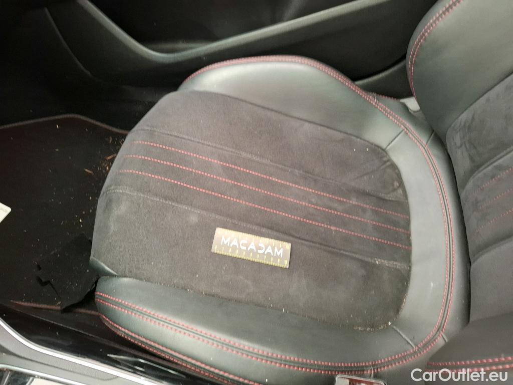  Peugeot  308  GT 2.0 HDi 180CV E6dT #49