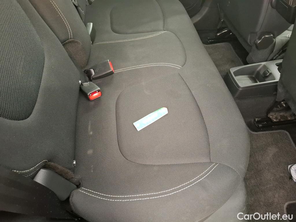  Renault  Captur  Business 0.9 TCe 90CV BVM5 E6 #37