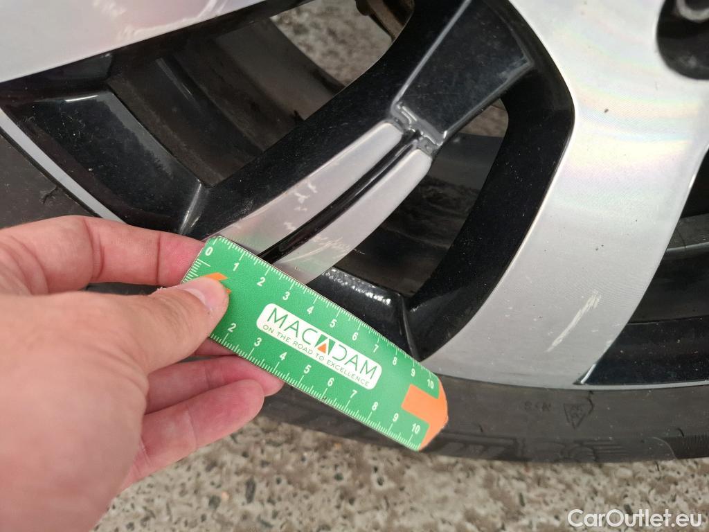  Renault  Captur  Business 0.9 TCe 90CV BVM5 E6 #20