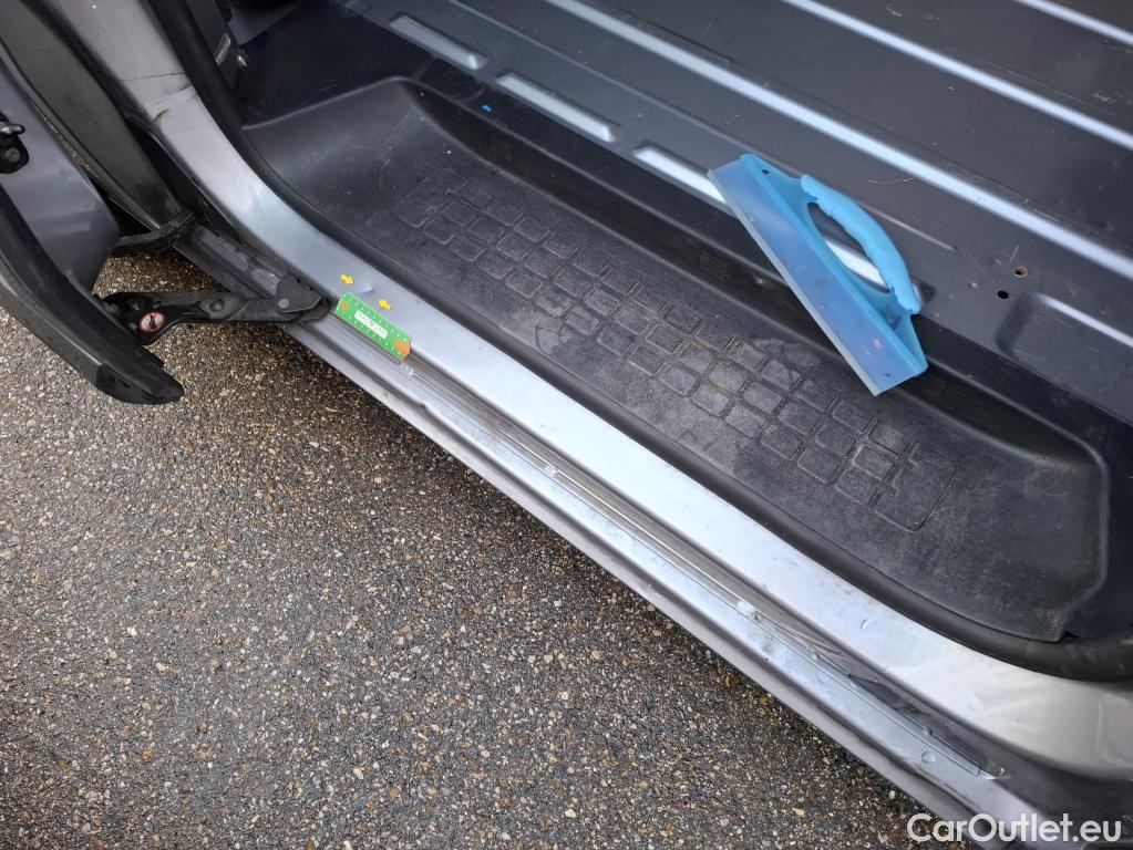  Peugeot  Expert  Fourgon Asphalt L2 2.0 HDi 180CV E6d #18