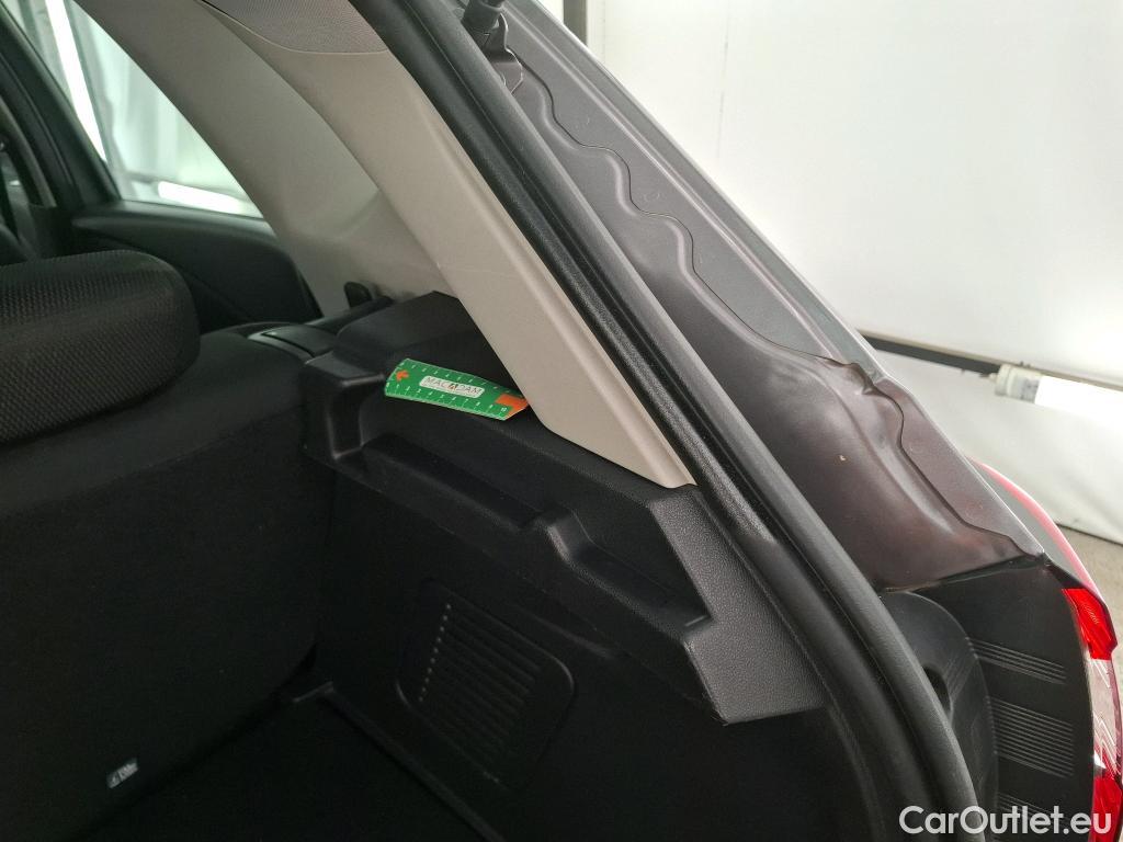  Renault  Captur  Business 0.9 TCe 90CV BVM5 E6 #28
