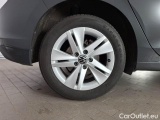  Volkswagen  Golf  VOLKSWAGEN / 2019 / 5P / BERLINA 2.0 TDI SCR 85KW LIFE DSG #18