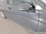  Volkswagen  Golf  VOLKSWAGEN / 2019 / 5P / BERLINA 2.0 TDI SCR 85KW LIFE DSG #39
