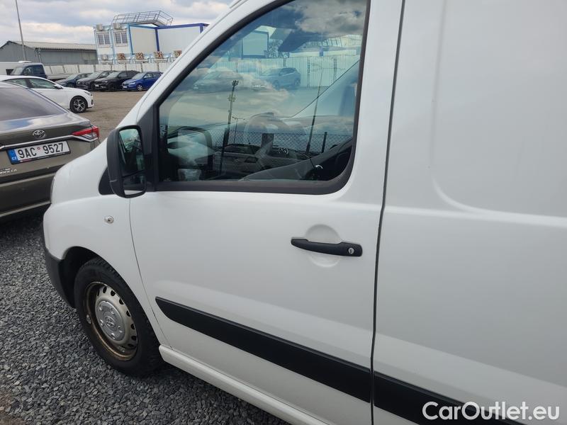  Toyota  Proace  (2016 ->)  D4D128 L 1.2L2H2 #8
