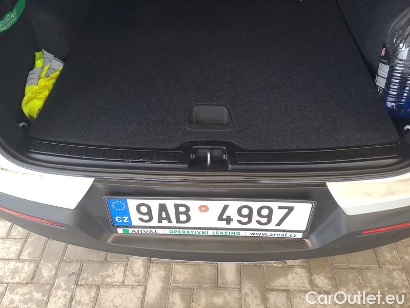 Volvo  XC 40  (2017->) XC40 B4 Momemntum Pro AT #7