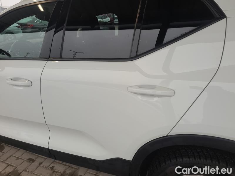 Volvo  XC 40  (2017->) XC40 B4 Momemntum Pro AT #14