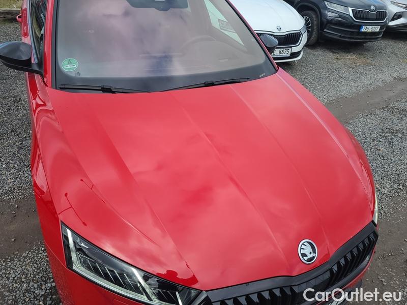  Skoda  Octavia  Lim. (NX3)(2020) Oct.2.0 TSI 180 RS 120L MSP AT #2