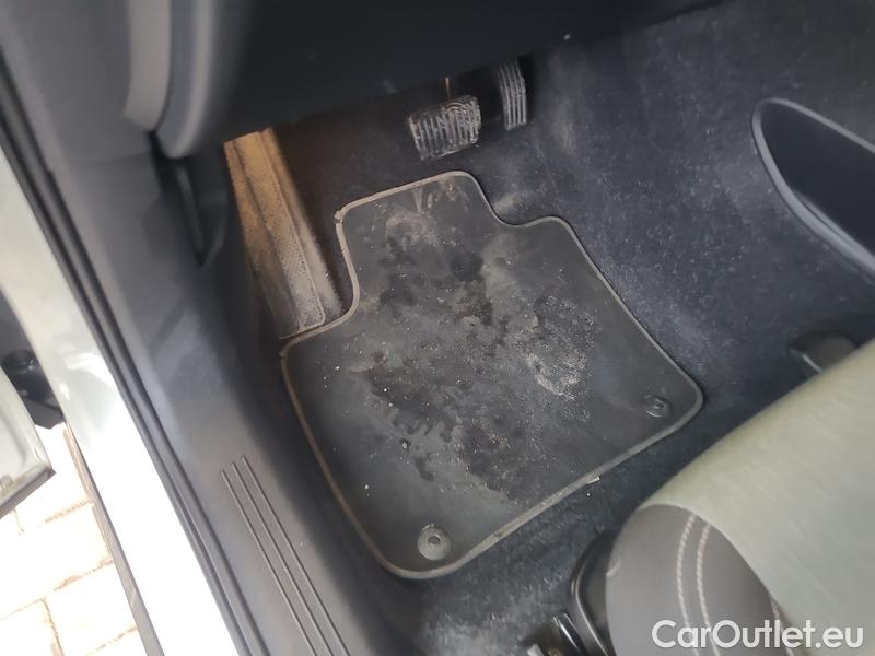  Volvo  XC 40  (2017->) XC40 B4 Momemntum Pro AT #9