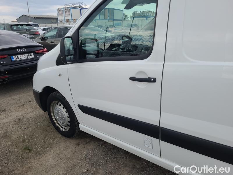  Toyota  Proace  (2016 ->)  D4D128 L 1.2L2H2 #8