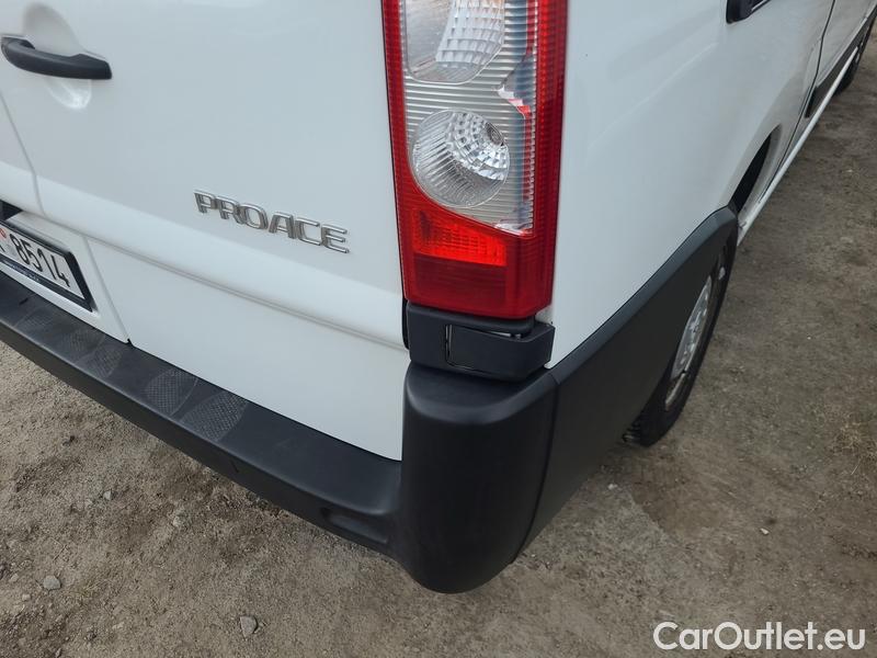  Toyota  Proace  (2016 ->)  D4D128 L 1.2L2H2 #25
