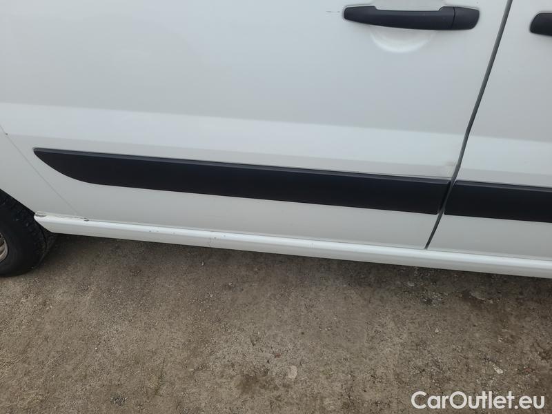  Toyota  Proace  (2016 ->)  D4D128 L 1.2L2H2 #29