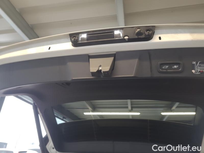  Volvo  XC 40  (2017->) XC40 B4 Momemntum Pro AT #8