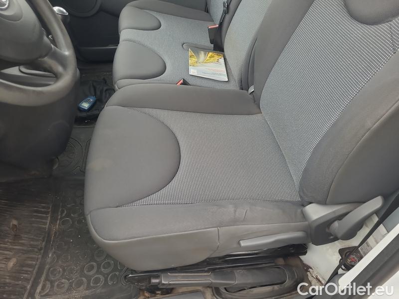  Toyota  Proace  (2016 ->)  D4D128 L 1.2L2H2 #12