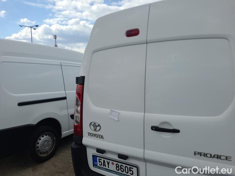  Toyota  Proace  (2016 ->)  D4D128 L 1.2L2H2 #23