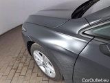  Volkswagen  Golf  VOLKSWAGEN / 2019 / 5P / BERLINA 2.0 TDI SCR 85KW LIFE DSG #91