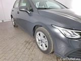  Volkswagen  Golf  VOLKSWAGEN / 2019 / 5P / BERLINA 2.0 TDI SCR 85KW LIFE DSG #109