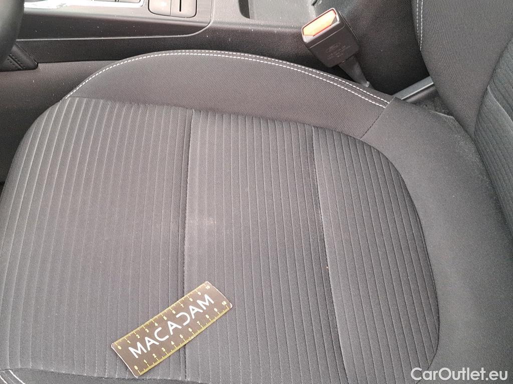  Ford  Kuga  Titanium Hybrid 2.5 190CV E6dT #16