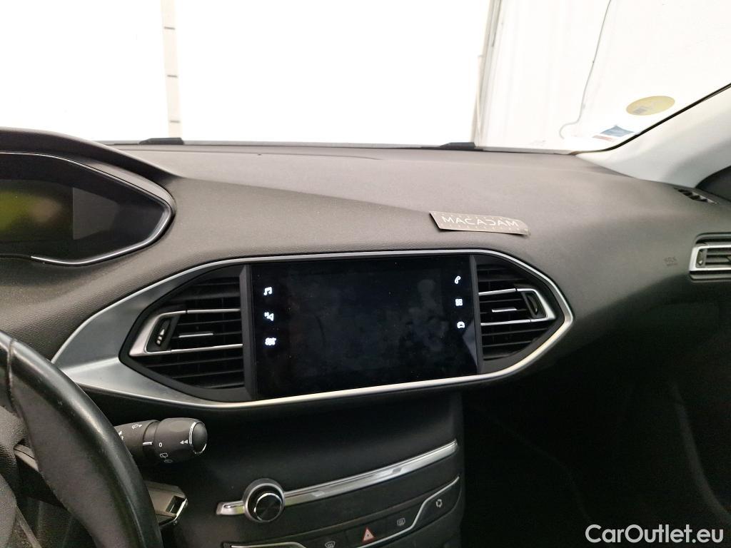  Peugeot  308  SW Active Business 1.5 HDi 130CV BVA8 E6d #40